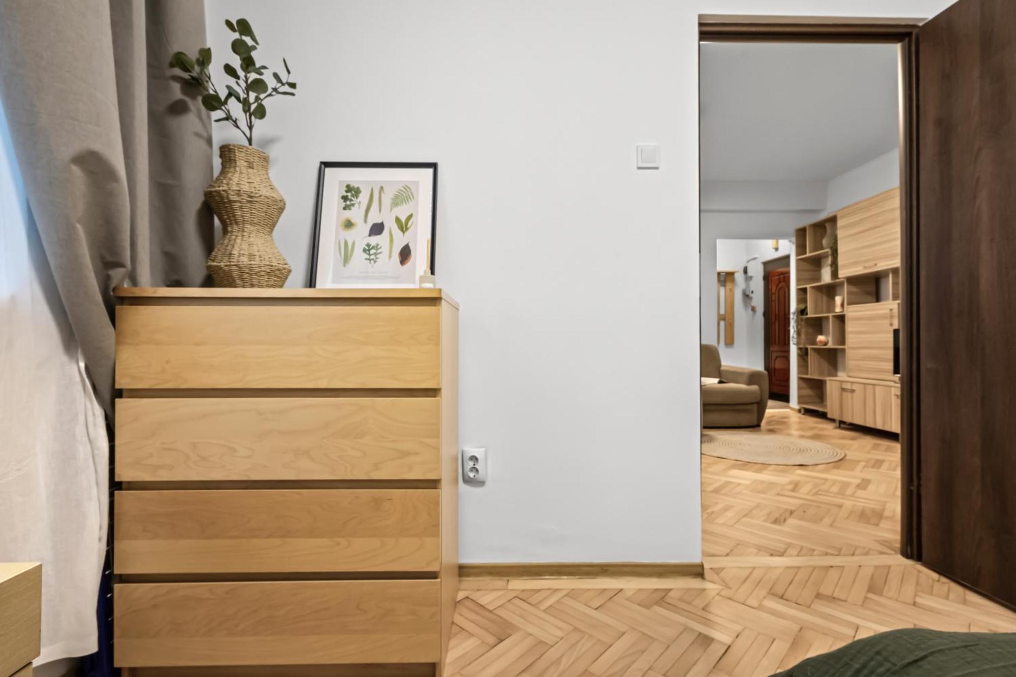 Earthy Escape - Central Apt With Balcony Bucarest Esterno foto