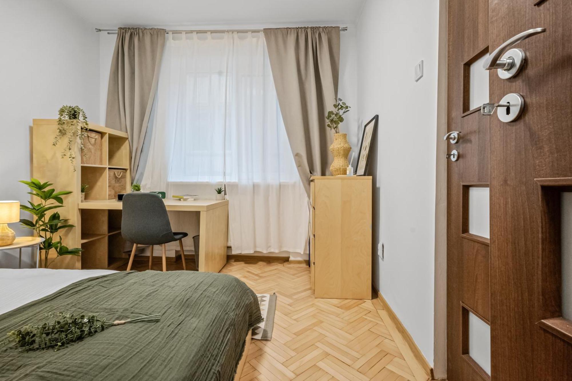 Earthy Escape - Central Apt With Balcony Bucarest Esterno foto