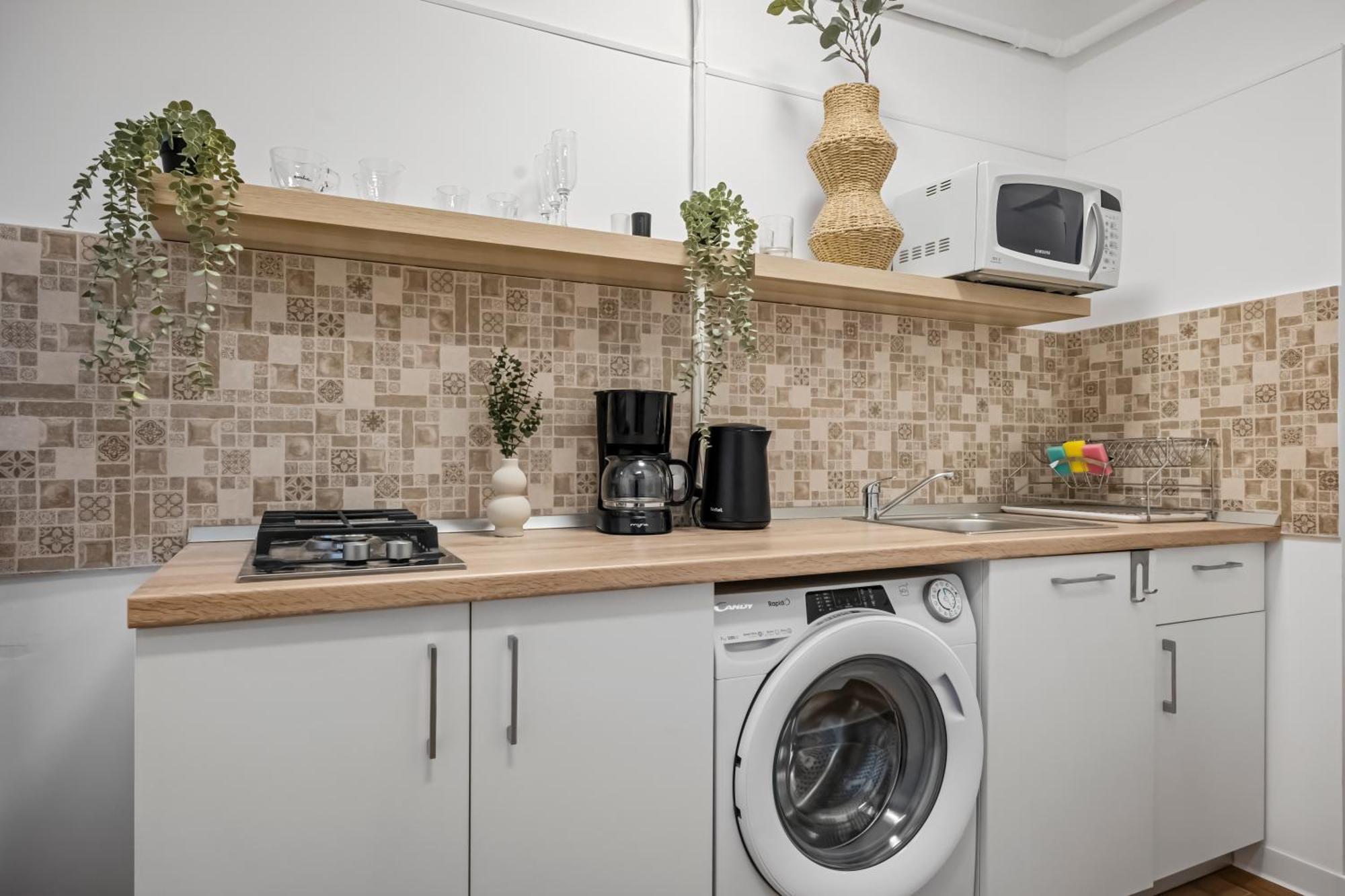 Earthy Escape - Central Apt With Balcony Bucarest Esterno foto
